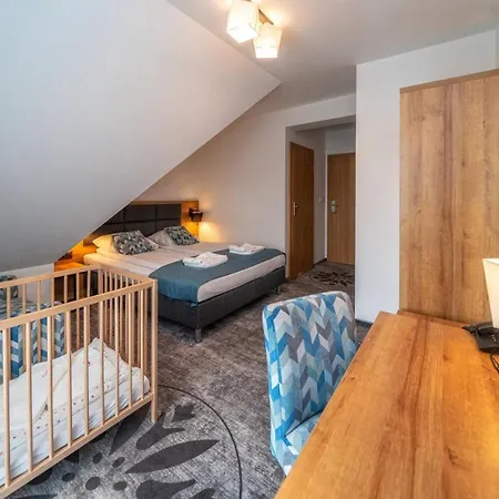 Hotel Malinowy Potok 3*